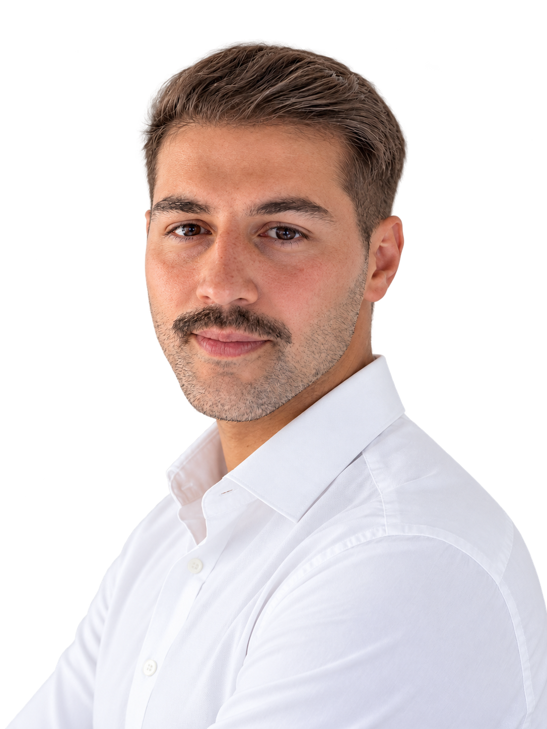 Onur, Gründer von Onur Systeme, im weißen Hemd